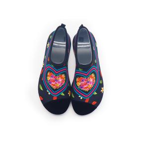China Seaside Quick Dry Aqua Socks Water Skin Shoes Black Heart Pattern wholesale