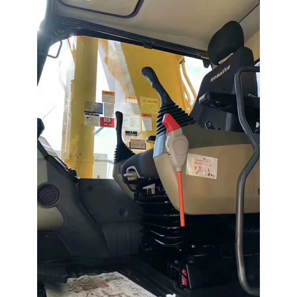 Original Japan Used Komatsu Pc490 Komatsu Excavator 270 KW