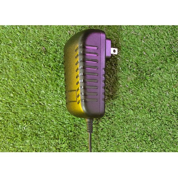 AC/DC ADAPTER power supply conforms to UL Std FCC input 100-240V UK Plug