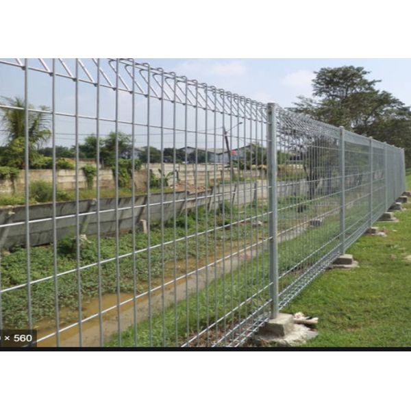 Assembled 2400mm High Steel Wire Mesh Brc Mesh Fence Hot Dipped Galvanized