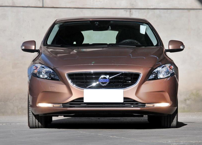 Headlight cover car light cover for Volvo 2013-2016 V40 T5 CC AWD Front left right auto head lamp cover 31420121 31420122