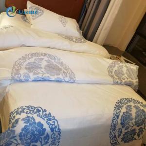 China Classic Plain Disposable Bedding Disposable Bed Liners Bed Sheets Home Hospital on sale