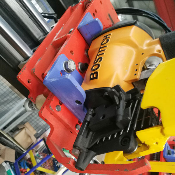 40*48" Woodpecker American Stringer Pallet Nailing Machine