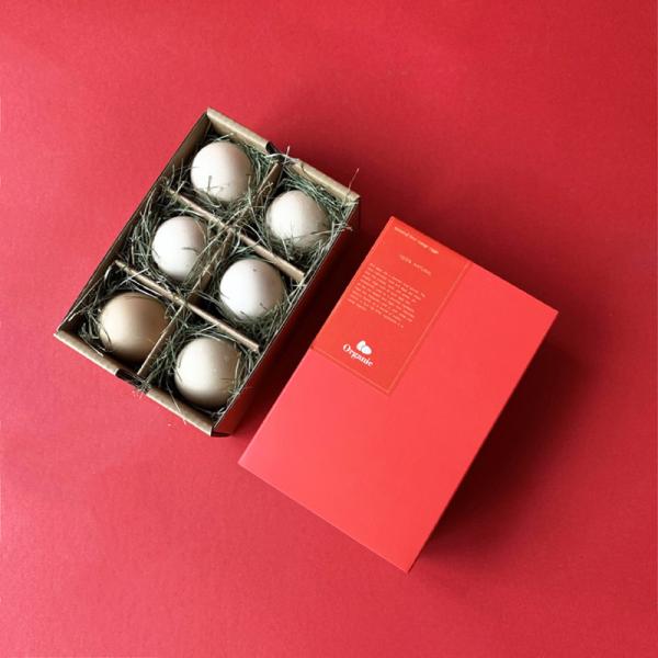 Corrugated Cardboard Egg Packaging For 6 Eggs With Gold Foil Unique Decorative Custom