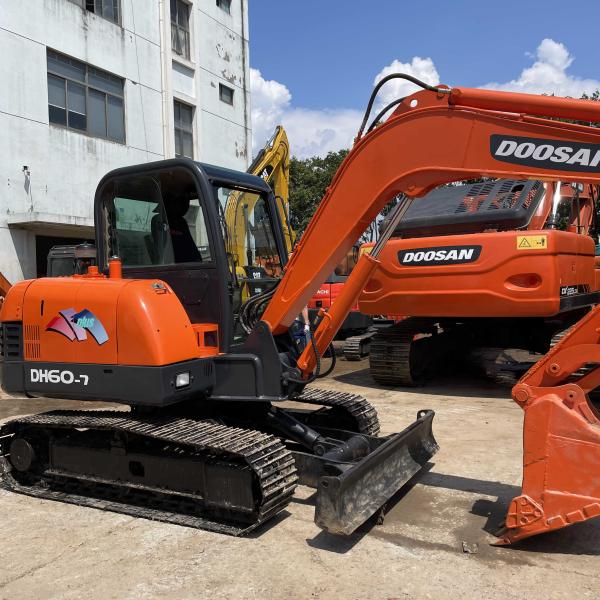 Second Hand 7 Ton Digger Machine Doosan DX60 Used Excavator