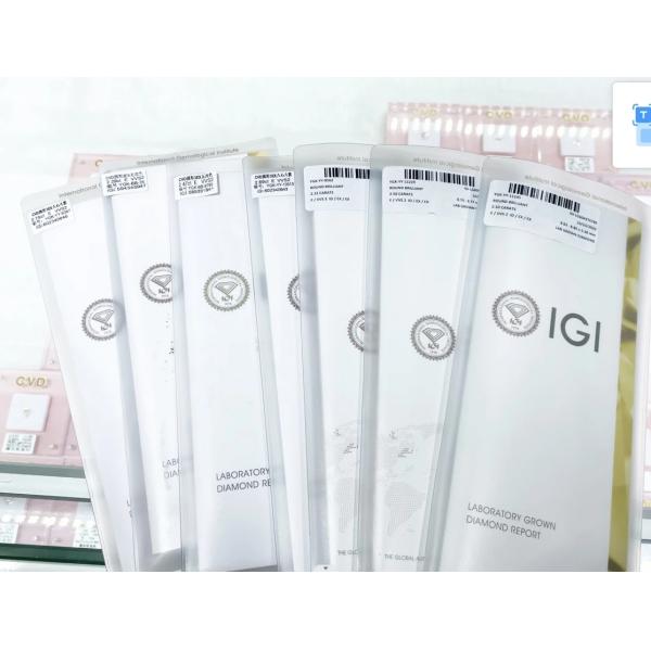 18k Oval Shape Two Colors Style Ring Lab Grown Pink Diamond Ring Luxury And Exquisite Design For Party For Banquet