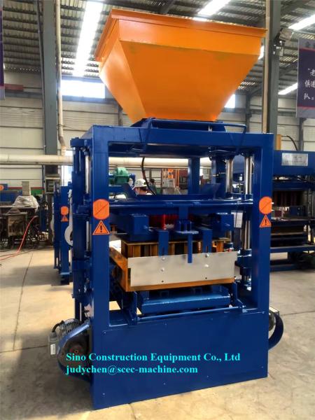 Quality Fully Automatic Cement Block Machine Brick Making Equipment 4 Pcs/Mould for sale