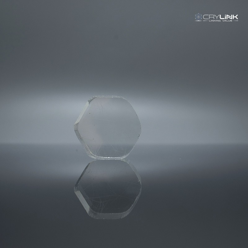 China LBO Crystal Wide Transmission Band Good Ultraviolet Transmittance wholesale