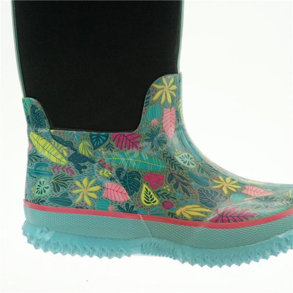 Anti Slip 35EU Neoprene Waterproof Rain Boots With Leaf Printed