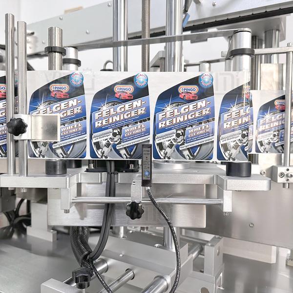 Yimupack Packaging Machines Bottle Sticker Applicator Automatic Round Flat Bottle Labeling Machine