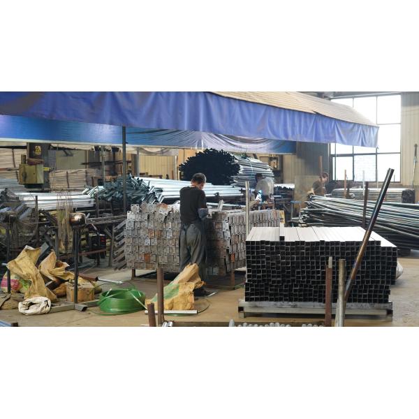 Metal Frame Outdoor Yard Decorative Wrought Iron Houses Gates and Fence Railing Panels