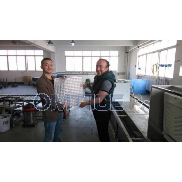Tube Ice Making Machine 3 Tons Per Day 20-35 Minutes Ice Making Time Convenient Remote Control for Easy Operation