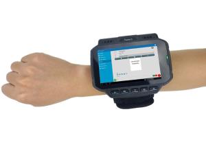 WT04 PDA Android Barcode Scanner With Wearable Wristband Free Your Hands