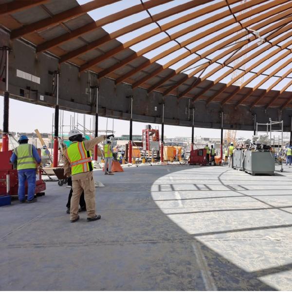 Customized Hydraulic Lifting Machine for Tank Construction Machinery and Assurance