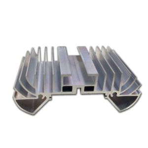 China Versatile Aluminum Extrusion Heat Sink Aesthetic Customized Silver Heat Sink on sale