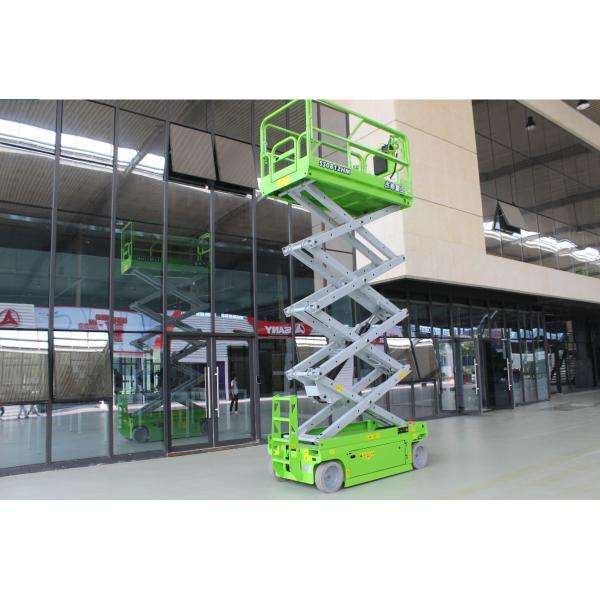 6m Hydraulic Elevated Lift Platform 8.1M Max Drive Speed For Build Cleanning