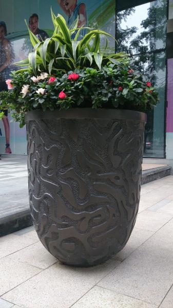 Quality Bronzed Resin Flower Pots Surface Brushed Stainless Steel Flower Pot for sale
