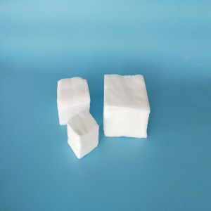 China Disposable Sterile Medical Swabs Custom Design Absorbent Gauze Pad on sale
