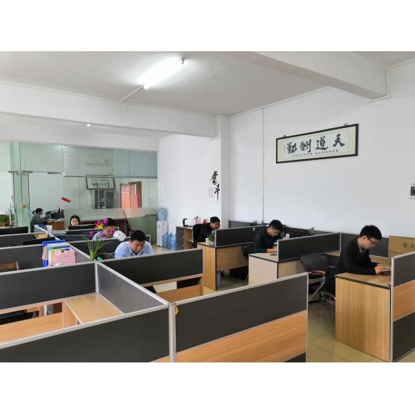 Small Deformation Value LSR Liquid Silicone Rubber Non Toxic Easily Demolding