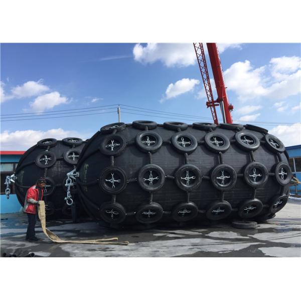 4.5*9m ISO BV Certificated Floating Pneumatic Marine Fender With Black Tyre Sheath