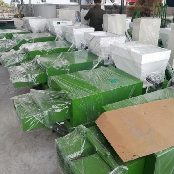 Compressed Composite Wood Pallet Block Making Machine