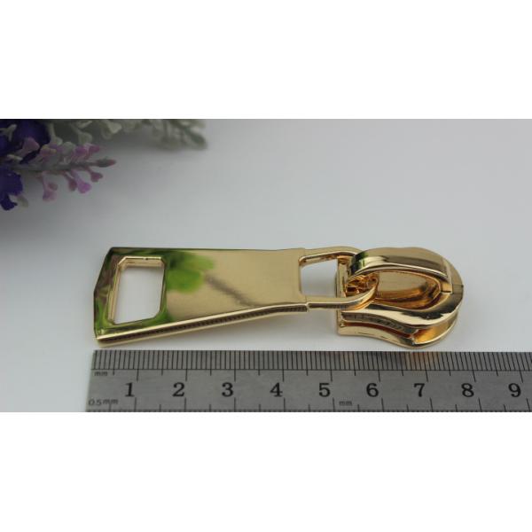 Factory price customized size zinc alloy light gold No.15 metal zipper slider with puller