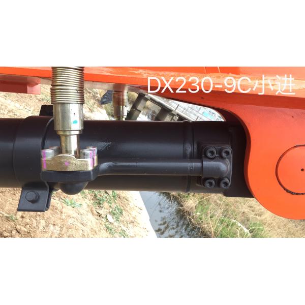 Energy Mining Excavator Pipelines Hydraulic System Distributor For DX190-3B DX200-3B