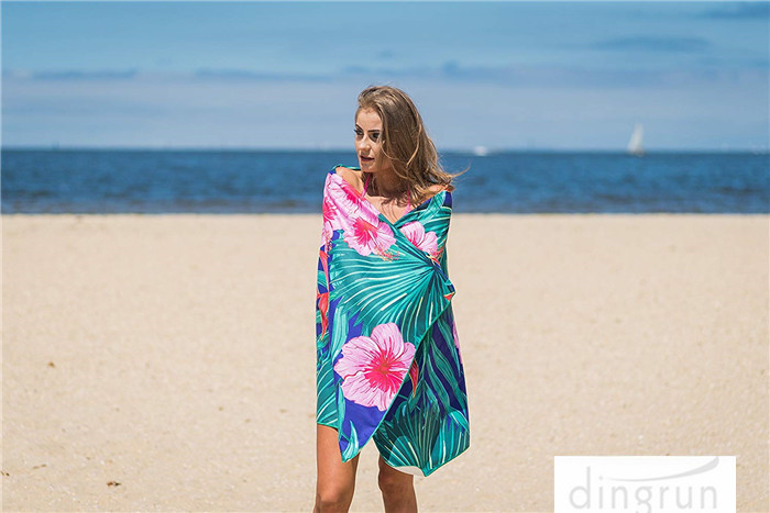 Quick Dry Sand Free Travel Microfiber Beach Towel For Beach Travel Outdoor