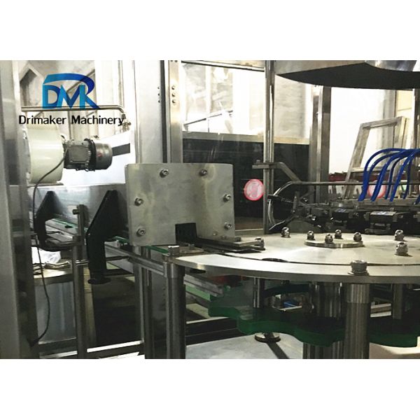 Soda Liquid Soft Carbonated Drink Filling Machine CO2 PLC Control