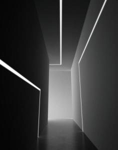 8ft 125lm/W LED Linear Lighting Strips  Warm And White Recessed Led Strip Lighting