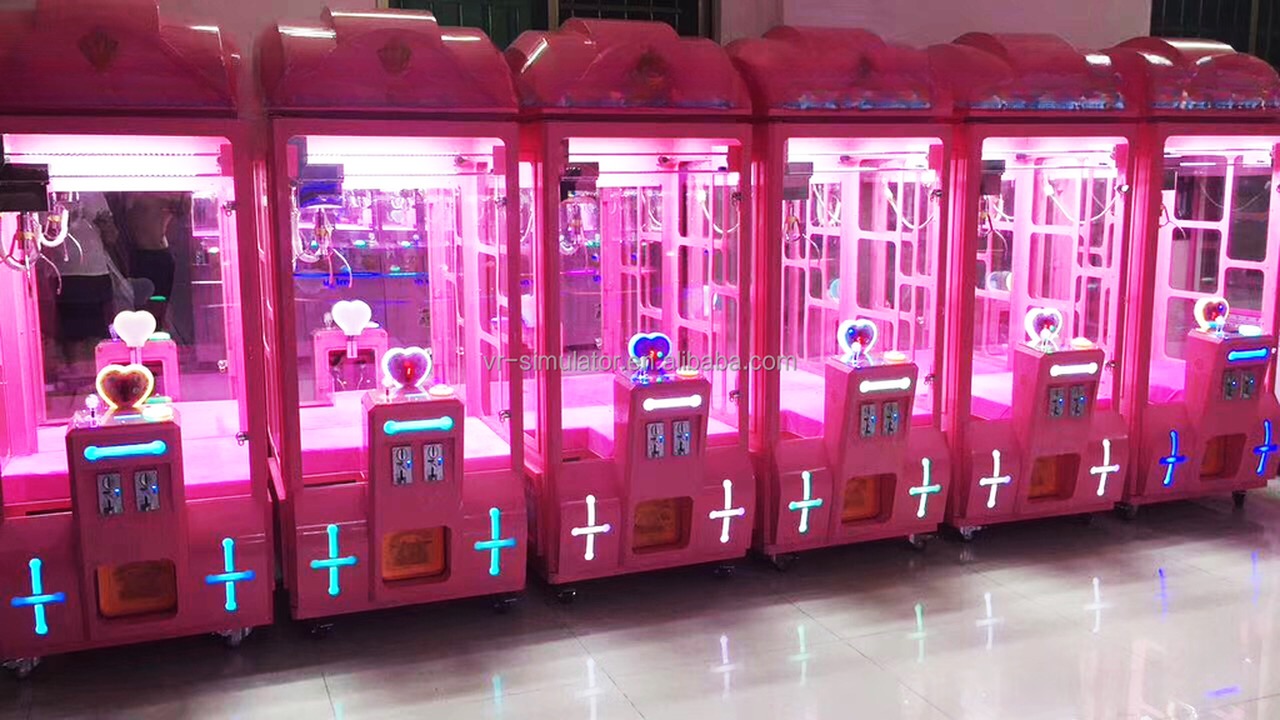 2022 popular crazy toy 2 doll crane machine claw toys/gifts machine for game centers