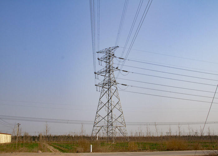 Single Circuit Lattice Steel Towers Galvanized Surface For Transmission