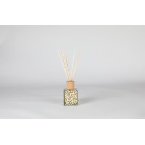 China KWS Aromatherapy Reed Diffuser , 200ml Essential Oil Room Diffuser wholesale
