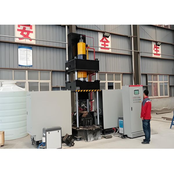 950mm Oil Tank Stroke Model HQ360-900 CNC Plate Sheet Heating Bending Machine 4.2x4.5x4.1m Overall Size