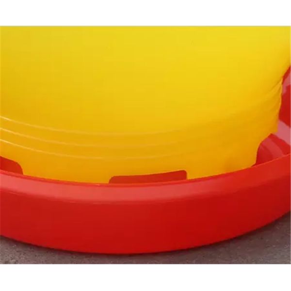 28cm*18cm Plastic Five Gallon Bucket Chicken Feeder