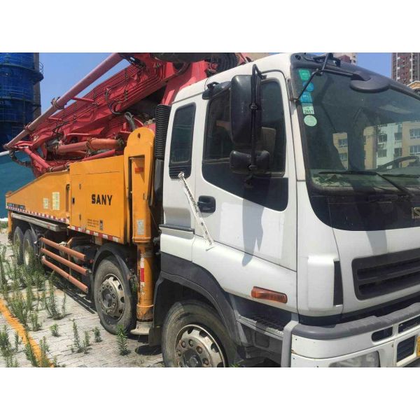 6 X 4 Driving Type Used Concrete Pump Truck Mounted Concrete Boom Pump