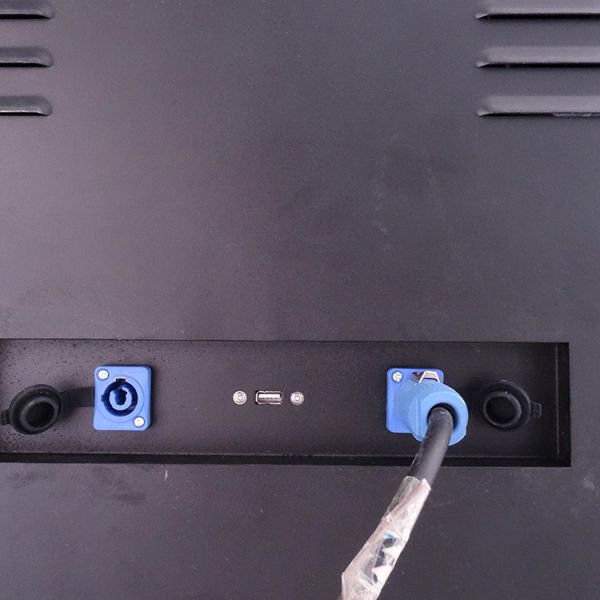 P2.5/P3/P4 Led Poster Display , Small Pixel Pitch Led Screen 16bit Grey Level