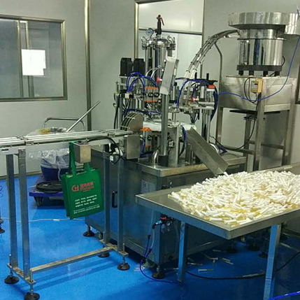 Liquid Condoms Filling Machine with Air Pressure and Mechanical Driven Type 0.6-0.8MPa