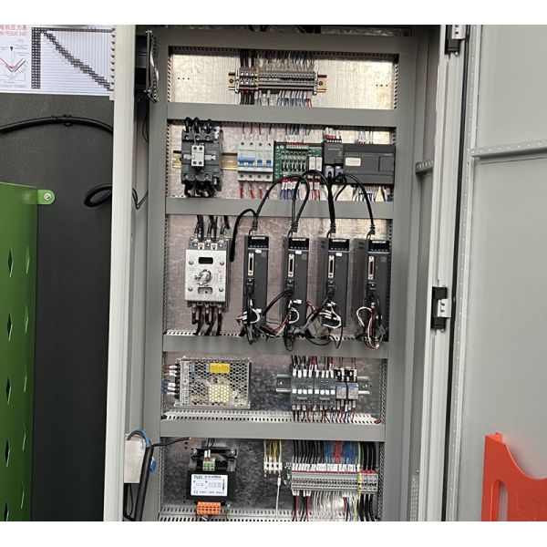 160T3200MM Customized Tp10s Controller CNC Hydraulic Press Bending Brake Machine on sale