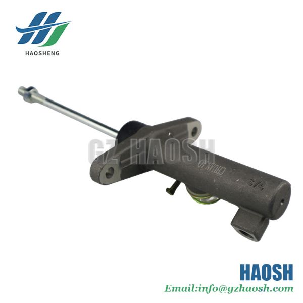 Clutch Master Cylinder 8-98025312-1 8-98025312-0 8980253121 8980253120 For Isuzu 700P 4HK1
