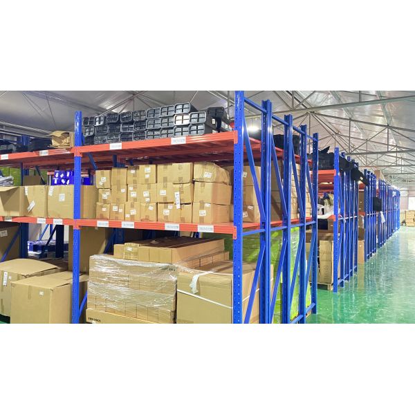 Womala Positioning Pin OE 30760610 Hood Latch Bracket for Volvo XC60 XC90