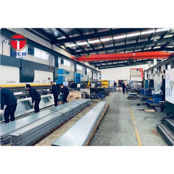 Die Casting 6061 6063 T6 Custom Aluminum Parts For Reducer Housing 3