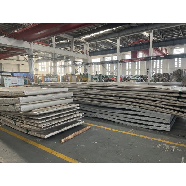 Mill Edge 304 Stainless Steel Sheet Coil Plate 10mm Weak Magnetic For Industrial Tanks