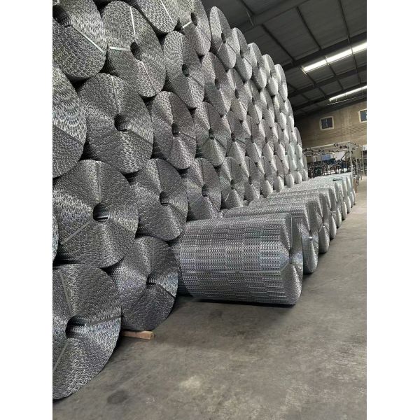 Hot Dipped CWC Pipeline Reinforced Mesh 2.6 MM Galvanized Pipeline Coating Mesh