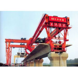 High Stiffness Bridge Girder Launcher , Girder Gantry Crane Convenient Operation