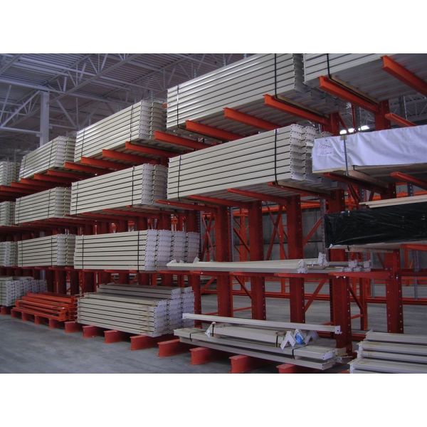 Adjustable Double Sided Cantilever Racking System with High Load Capacity
