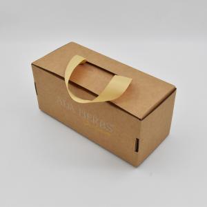 China White Kraft Corrugated Mailer Boxes Artpaper Collapsible Shoe Box With Carry Handle wholesale