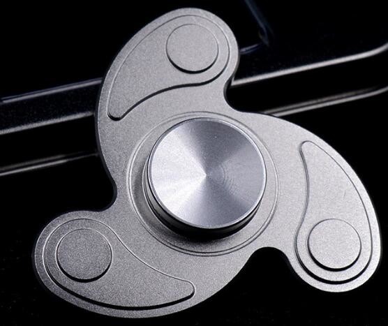 [ Qili ] Fantastic toys Fidget Spinner, Finger spinner, Hand spinner 1107