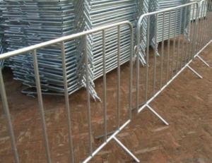 Crowd control barriers They are fully Hot Dipped Galvanized after welding. Hot dipped galvanized crowd control barriers