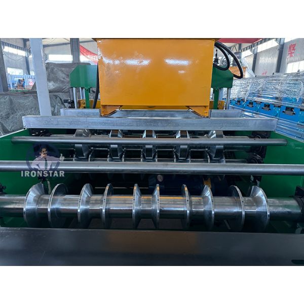 IBR Crimping roof sheet roll forming machine working video in South Africa automatic Horizontal crimp machine Raw material: PPGI